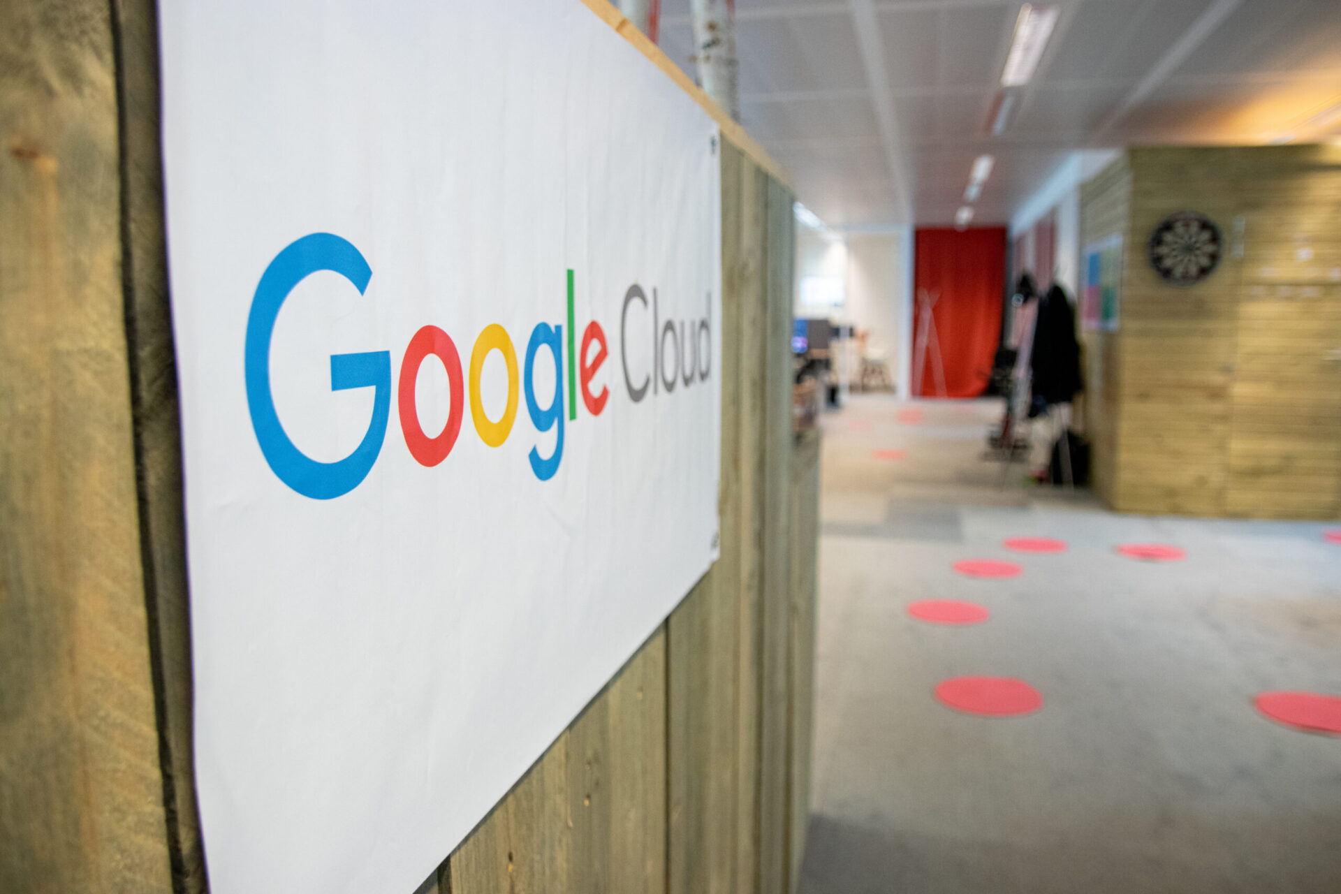 Devoteam consolidates its leadership on Google Cloud services in Europe by acquiring Fourcast