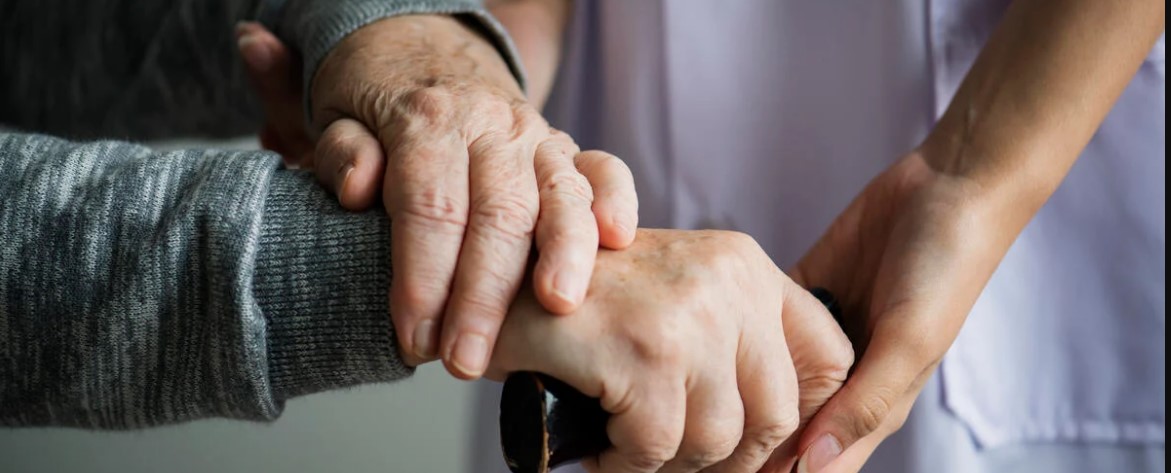 The Good Care Group’s professional carers use Chromebooks & Google Workspace to help their clients live well at home